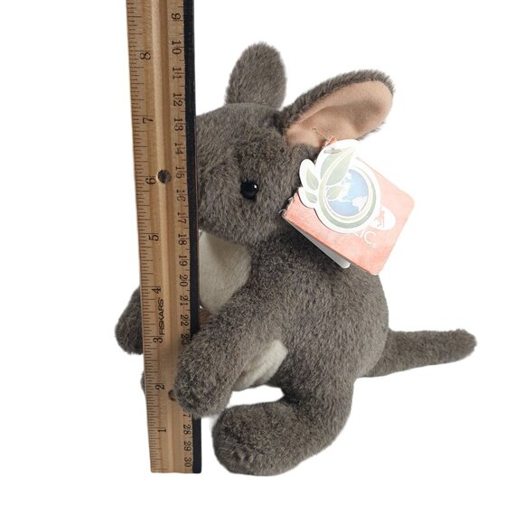 Kangaroo Wild Republic Collectable Plush Toy Clean Sanitized Wildlife Preserve - Picture 2 of 6